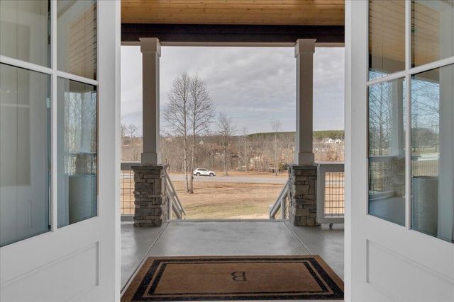 1115 River Bluffs Drive, Jasper, TN 37347