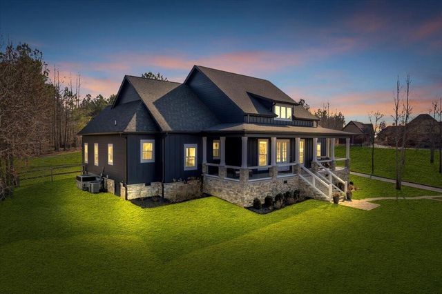 1115 River Bluffs Drive, Jasper, TN 37347