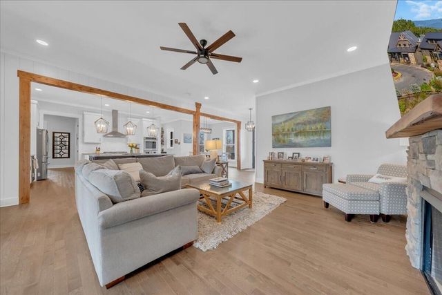 1115 River Bluffs Drive, Jasper, TN 37347