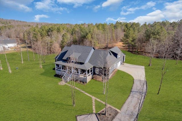 1115 River Bluffs Drive, Jasper, TN 37347