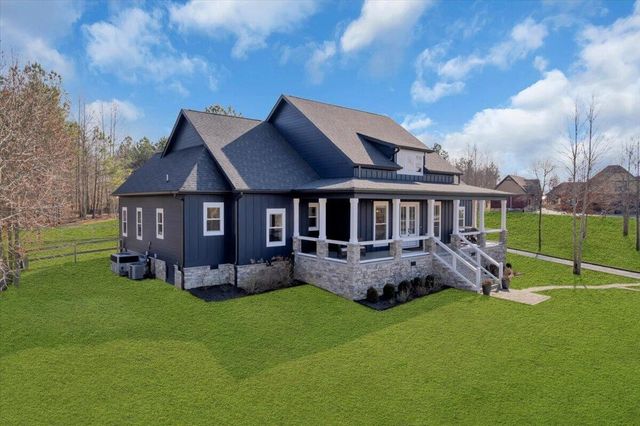 1115 River Bluffs Drive, Jasper, TN 37347