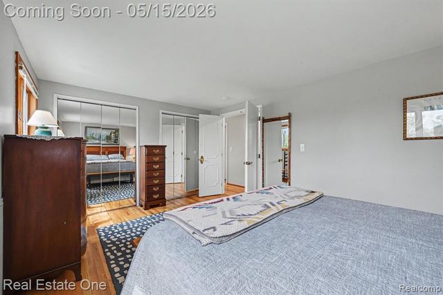 22098 Hillcrest Court, Trenton, MI 48183