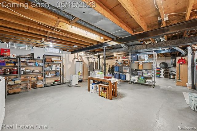 22098 Hillcrest Court, Trenton, MI 48183