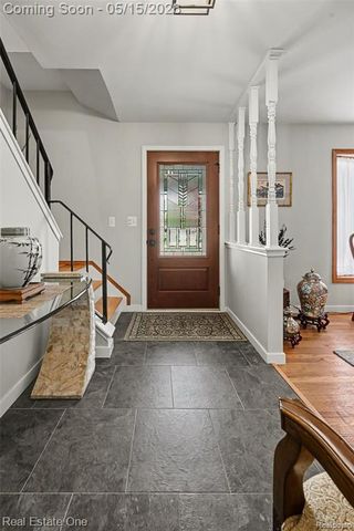 22098 Hillcrest Court, Trenton, MI 48183