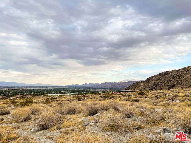 2363 Winter Sun Drive, Palm Springs, CA 92262