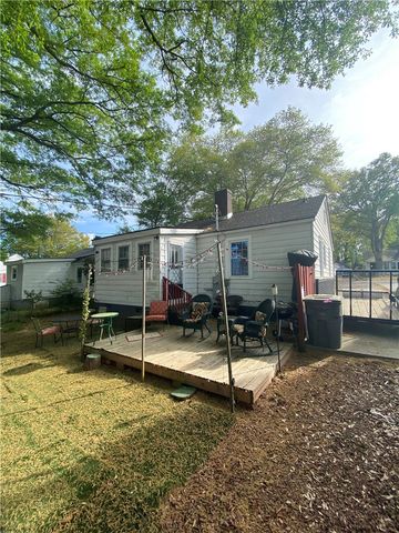 107 Somerset Street, Greenville, SC 29611