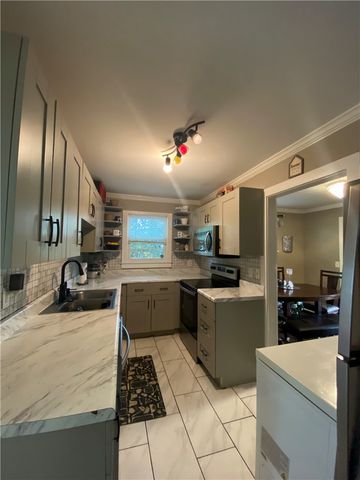 107 Somerset Street, Greenville, SC 29611