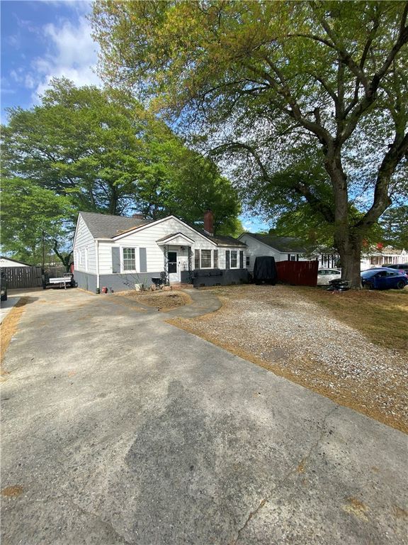 107 Somerset Street, Greenville, SC 29611