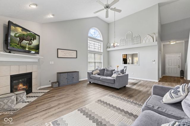 12086 E Harvest Glen Drive, Indianapolis, IN 46229