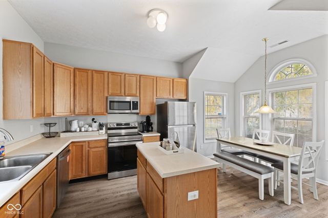 12086 E Harvest Glen Drive, Indianapolis, IN 46229