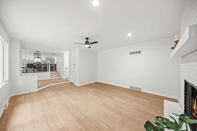 11747 W 90th Avenue, St. John, IN 46373