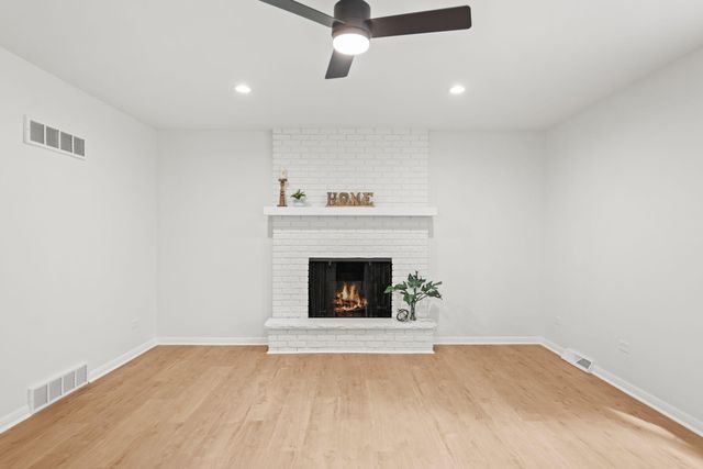 11747 W 90th Avenue, St. John, IN 46373