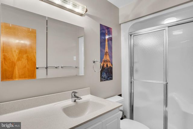 133 WINSTON DR, Mechanicsburg, PA 17055