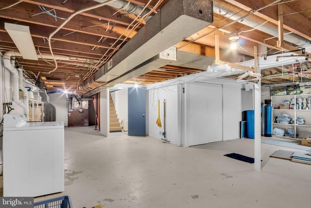 133 WINSTON DR, Mechanicsburg, PA 17055