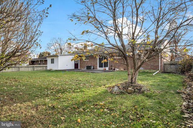 133 WINSTON DR, Mechanicsburg, PA 17055