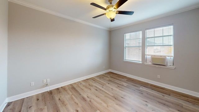 4904 Live Oak Street 1, Dallas, TX 75206