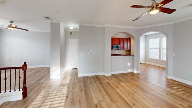 4904 Live Oak Street 1, Dallas, TX 75206