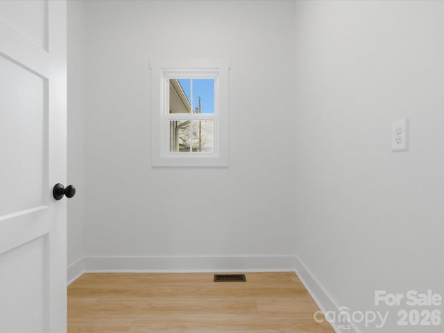 1133 White Jenkins Road, Bessemer City, NC 28016