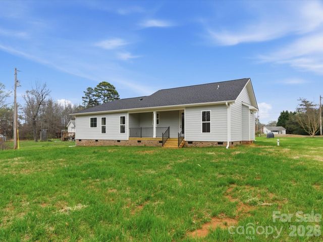 1133 White Jenkins Road, Bessemer City, NC 28016