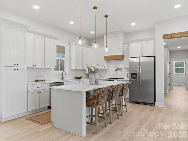 1133 White Jenkins Road, Bessemer City, NC 28016