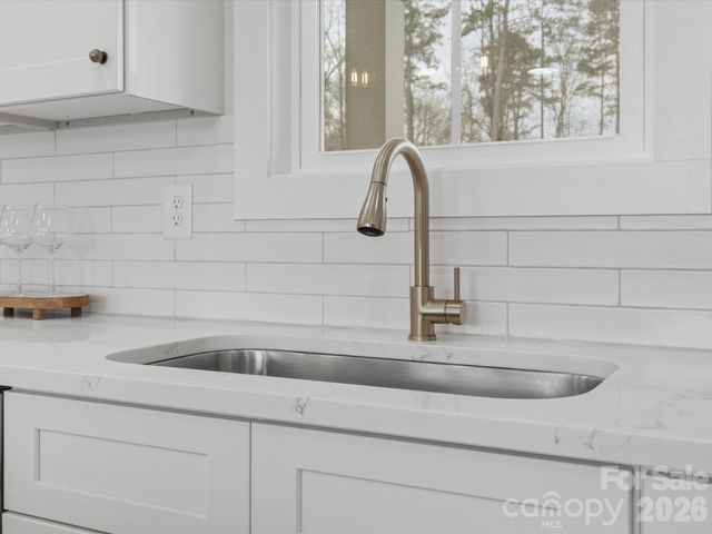 1133 White Jenkins Road, Bessemer City, NC 28016