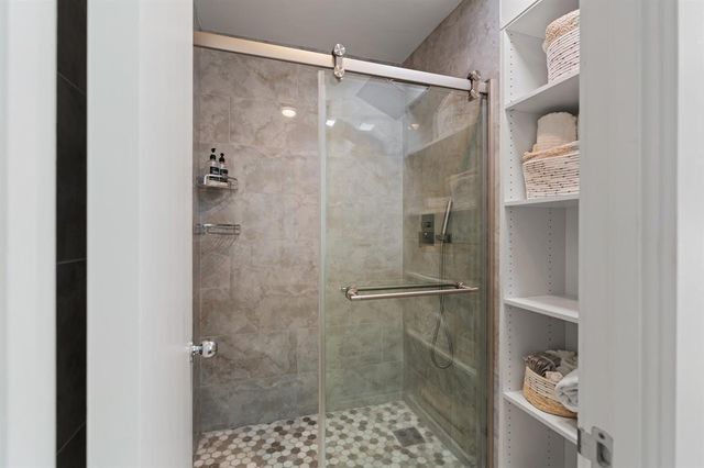 5100 San Felipe Street 88, Houston, TX 77056