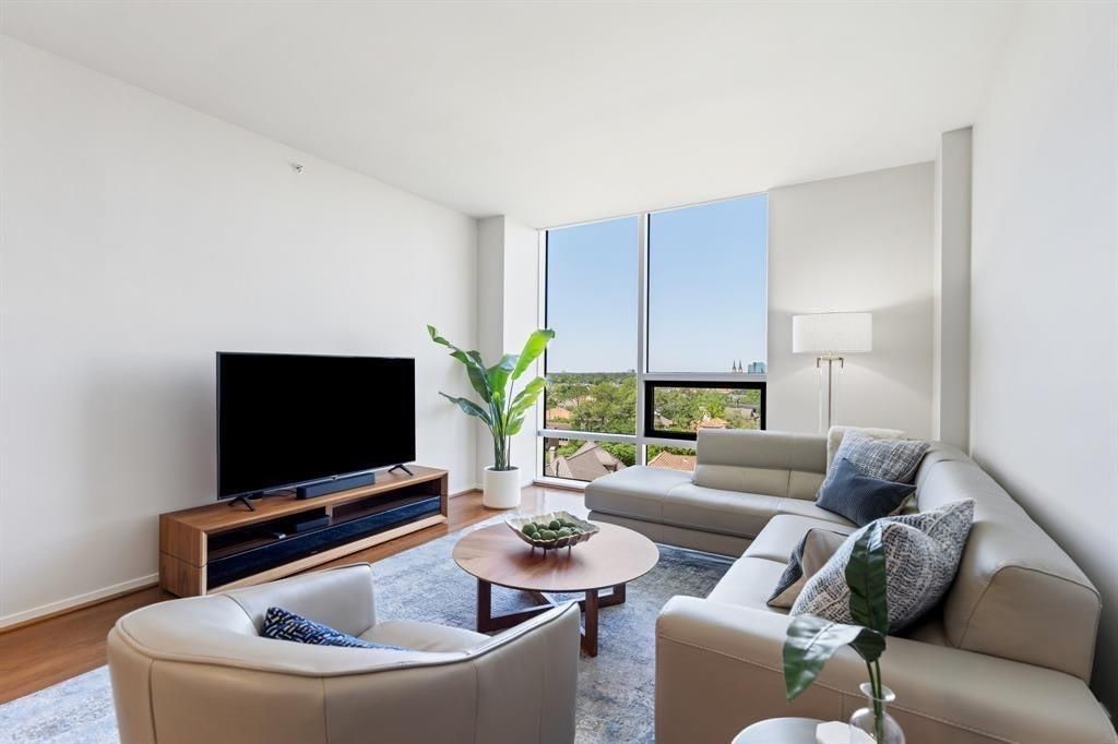 5100 San Felipe Street 88, Houston, TX 77056