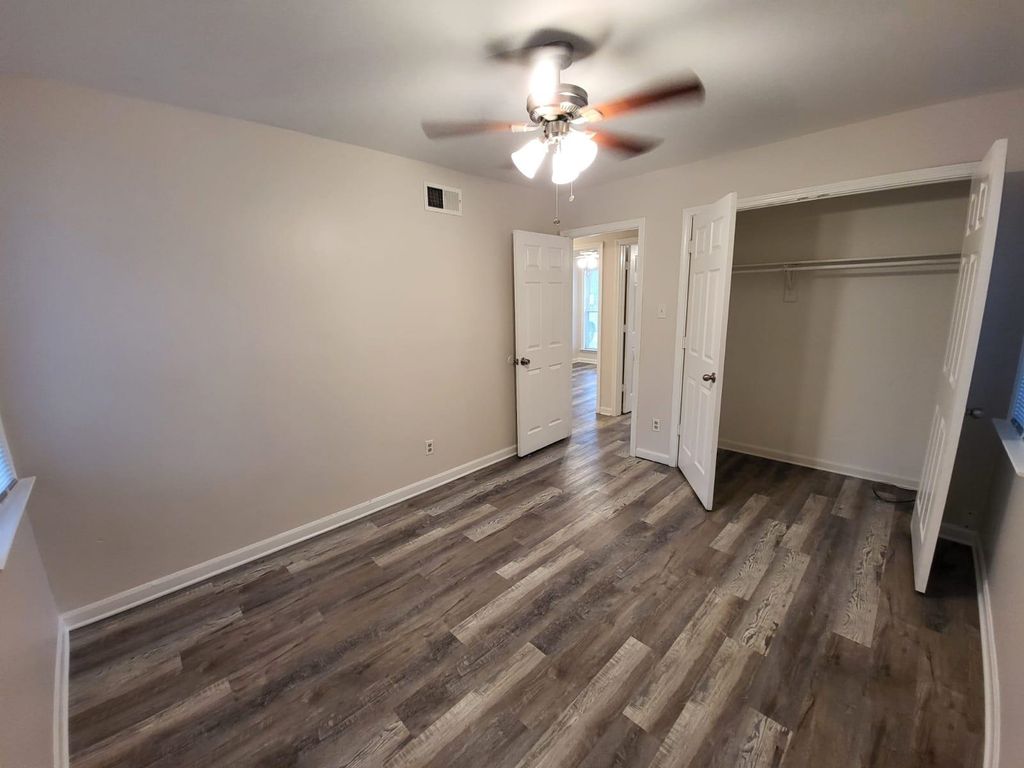 4587 SUMNER WELLS RD, Memphis, TN 38118