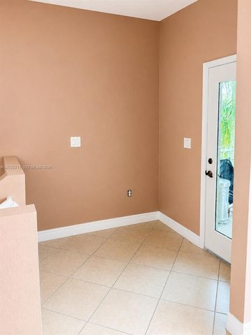 13221 SW 42nd St 8203, Miramar, FL 33027