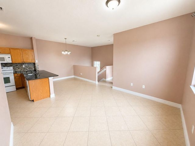 13221 SW 42nd St 8203, Miramar, FL 33027