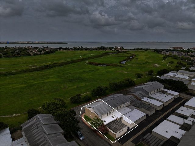 77 Townhouse 77, Corpus Christi, TX 78412