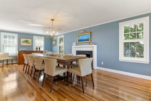 6 Tower Dr, Dover, MA 02030