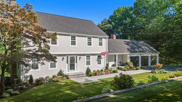 6 Tower Dr, Dover, MA 02030
