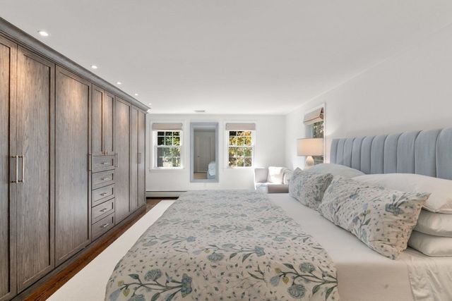 6 Tower Dr, Dover, MA 02030