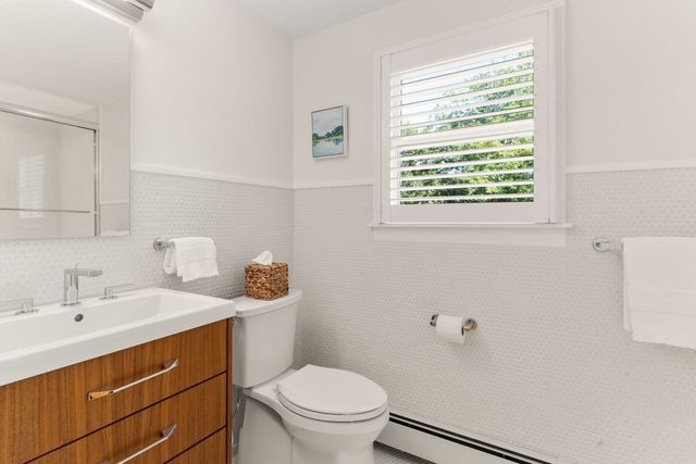 6 Tower Dr, Dover, MA 02030