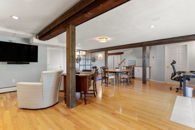 6 Tower Dr, Dover, MA 02030