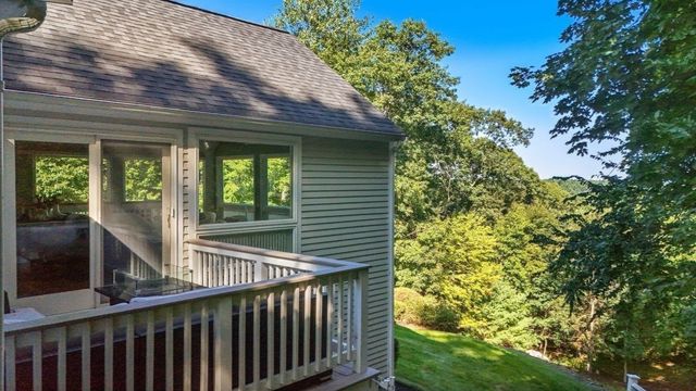 6 Tower Dr, Dover, MA 02030