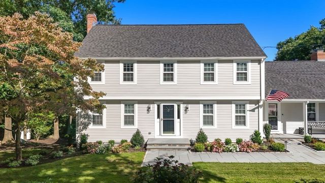6 Tower Dr, Dover, MA 02030