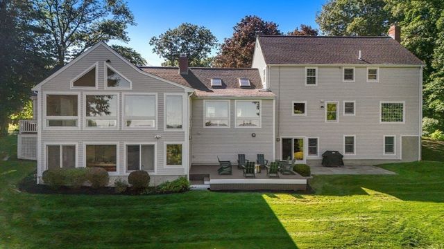 6 Tower Dr, Dover, MA 02030