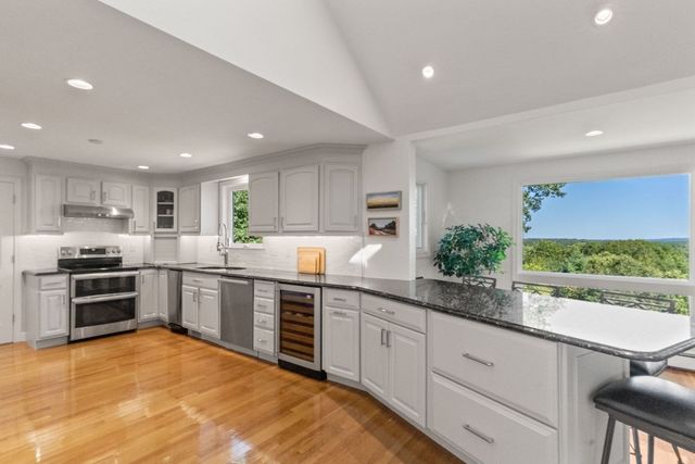 6 Tower Dr, Dover, MA 02030