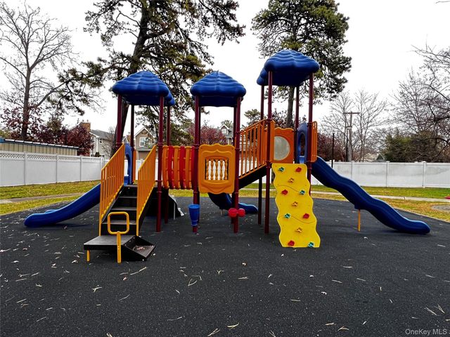 40 W 4th Street 149, Patchogue, NY 11772