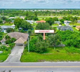542 NW Bayshore Boulevard, Port St. Lucie, Port St Lucie, FL 34983