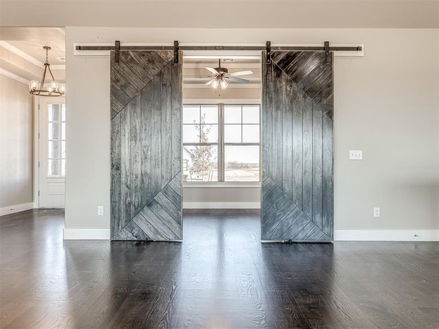 2153 Brentwood Boulevard, Norman, OK 73072