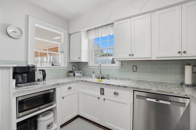 208 E Fairview Ave, Gafffney, SC 29341