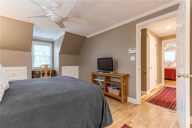 2032 W 96th Street, Leawood, KS 66206