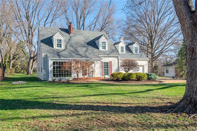 2032 W 96th Street, Leawood, KS 66206