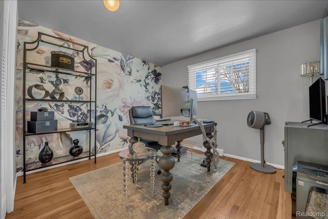 33027 Meadowlark Street, Farmington, MI 48336