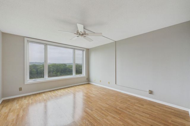 1021 Sibley Memorial Highway 204, Mendota Heights, MN 55118