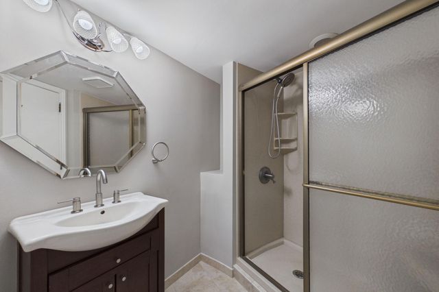 1021 Sibley Memorial Highway 204, Mendota Heights, MN 55118