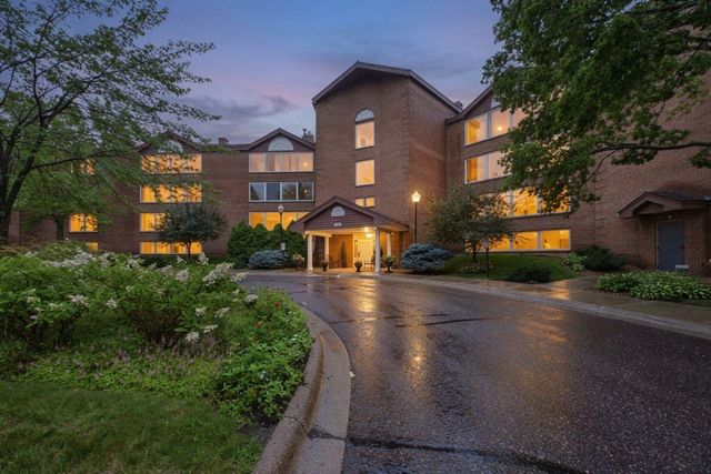 1021 Sibley Memorial Highway 204, Mendota Heights, MN 55118
